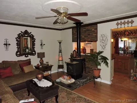 8931 Marlfield Rd, Gloucester, VA 23061 photo 10