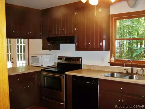 4433 Canvasback Dr, Gloucester, VA 23061 photo 5