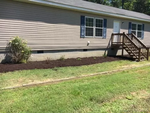 4591 New Landing Rd, Gloucester, VA 23061 photo 2