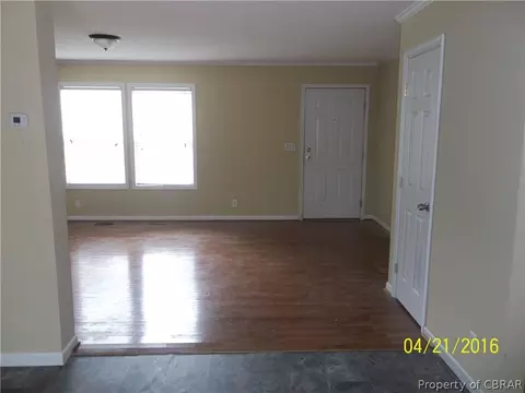 4591 New Landing Rd, Gloucester, VA 23061 photo 7