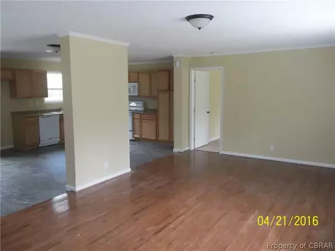 4591 New Landing Rd, Gloucester, VA 23061 photo 3
