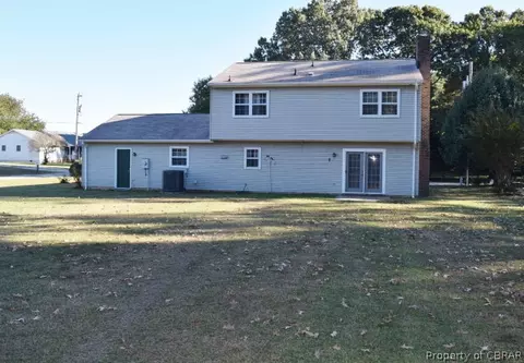 7395 Forest Dr, Gloucester Point, VA 23062 photo 18