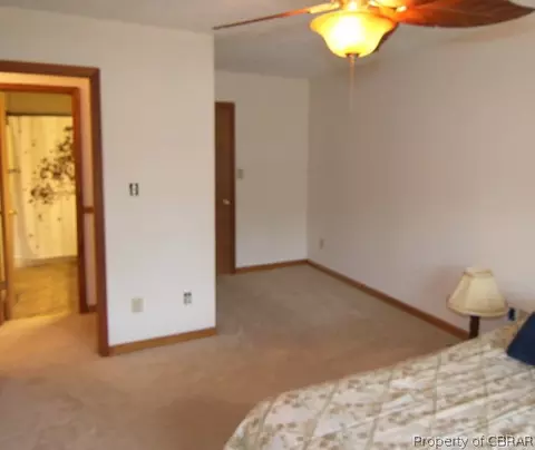 3575 Foxhaven Dr, Gloucester, VA 23061 photo 12