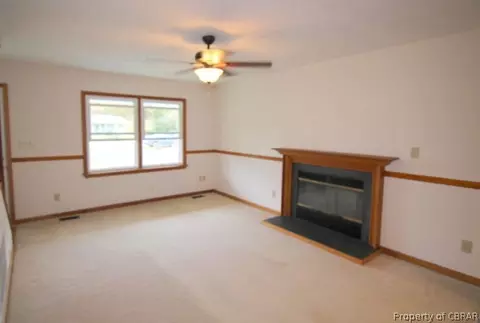 3575 Foxhaven Dr, Gloucester, VA 23061 photo 9