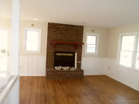 9328 Marlfield Rd, Gloucester, VA 23061 photo 5