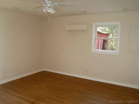 9328 Marlfield Rd, Gloucester, VA 23061 photo 8