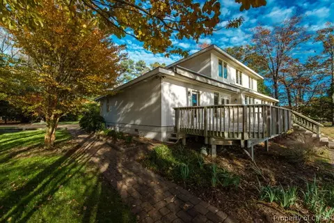 365 Cedar Pointe Dr, Weems, VA 22576 photo 12