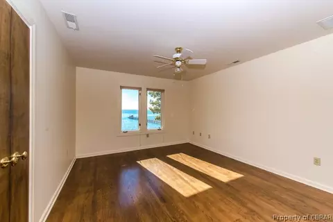 365 Cedar Pointe Dr, Weems, VA 22576 photo 35