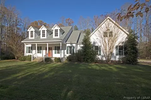 7016 Pear Tree Ln, Gloucester, VA 23061 photo 2