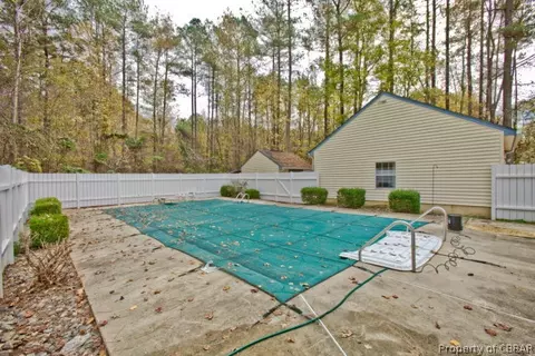 8105 Pinetta Rd, Gloucester, VA 23061 photo 16