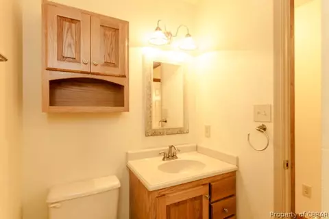 8105 Pinetta Rd, Gloucester, VA 23061 photo 11