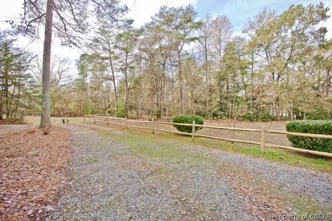 8105 Pinetta Rd, Gloucester, VA 23061 photo 21