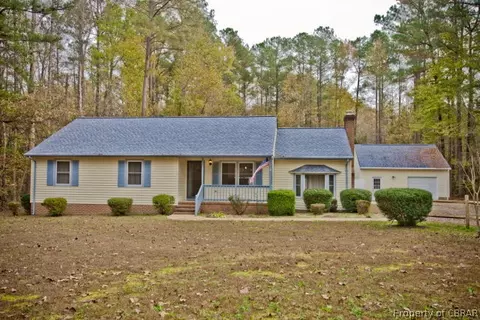 8105 Pinetta Rd, Gloucester, VA 23061 photo 1