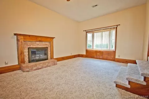 8105 Pinetta Rd, Gloucester, VA 23061 photo 6