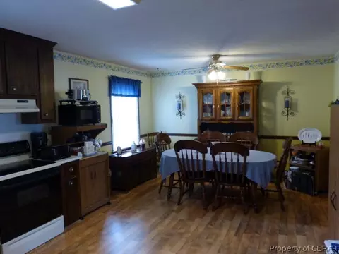 7785 Ark Rd, Gloucester, VA 23061 photo 9