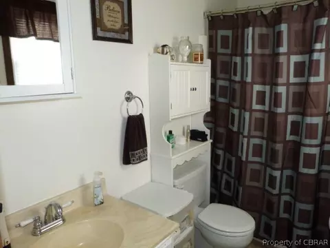 7785 Ark Rd, Gloucester, VA 23061 photo 12