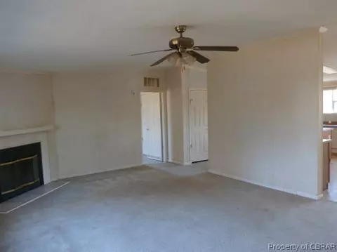 227 Jenkins Neck Rd, Dutton, VA 23050 photo 2