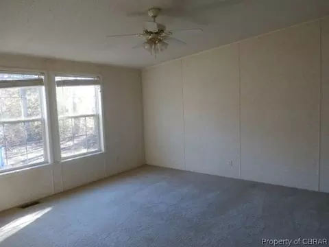 227 Jenkins Neck Rd, Dutton, VA 23050 photo 13