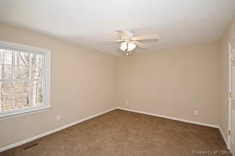 10359 Indian Rd, Gloucester, VA 23061 photo 11