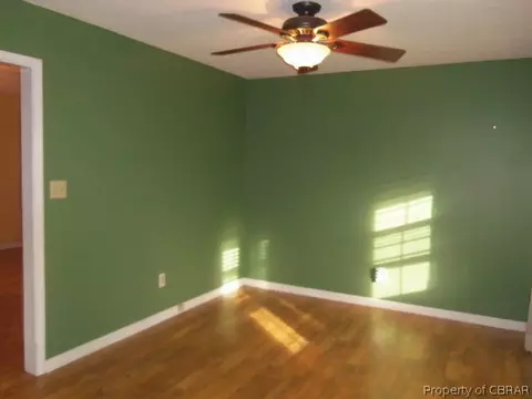 7271 Franklin Ct, Gloucester, VA 23061 photo 2