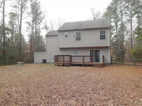 8313 Kitchener Dr, Gloucester, VA 23061 photo 13