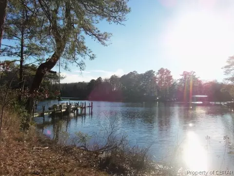 11076 Loblolly Ln, Gloucester, VA 23061 photo 15