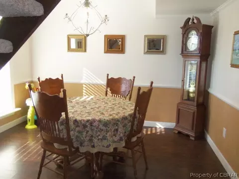 6559 Walter Reed Dr, Gloucester, VA 23061 photo 3