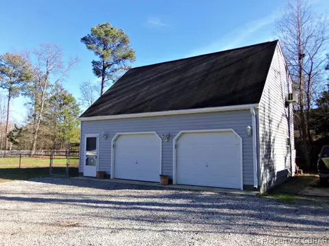 6559 Walter Reed Dr, Gloucester, VA 23061 photo 16