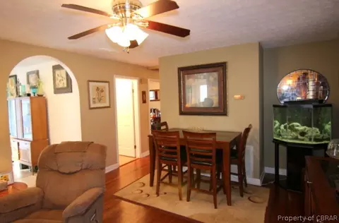 8184 Mobjack Ln, Hayes, VA 23072 photo 16