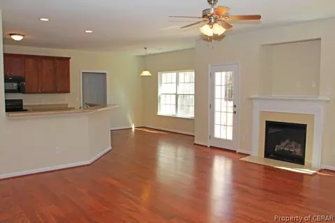 8549 Thomas Jefferson Way, Gloucester, VA 23061 photo 3