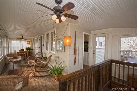 117 Lighthouse Dr, Hampton, VA 23664 photo 9
