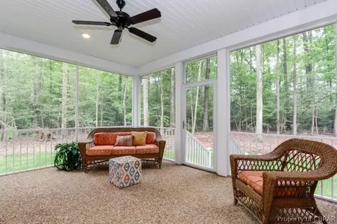 7668 Riverwatch Dr, Gloucester, VA 23061 photo 16