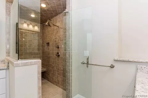 7668 Riverwatch Dr, Gloucester, VA 23061 photo 21