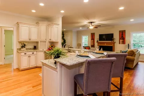 7668 Riverwatch Dr, Gloucester, VA 23061 photo 14