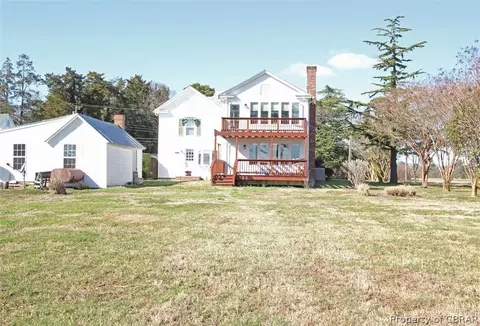 3974 Weems Rd, Weems, VA 22576 photo 5