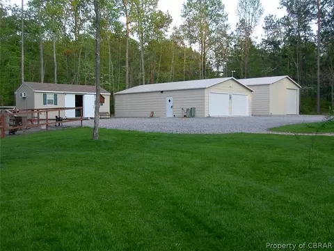 5942 Seldon Pond Rd, Gloucester, VA 23061 photo 3