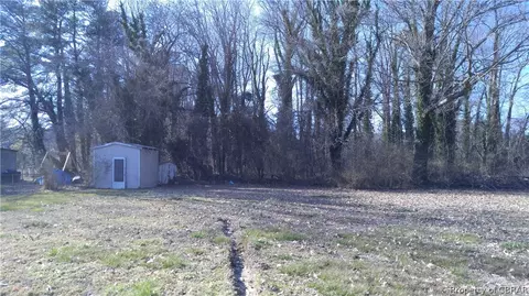 782 Johns Neck Rd, Weems, VA 22576 photo 5