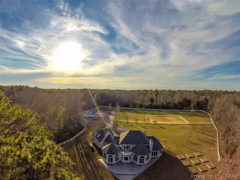 282 Fleets Ln, White Stone, VA 22578 photo 3