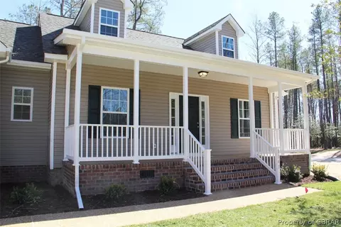 8433 Thomas Jefferson Way, Gloucester, VA 23061 photo 2