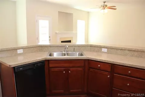 8433 Thomas Jefferson Way, Gloucester, VA 23061 photo 6