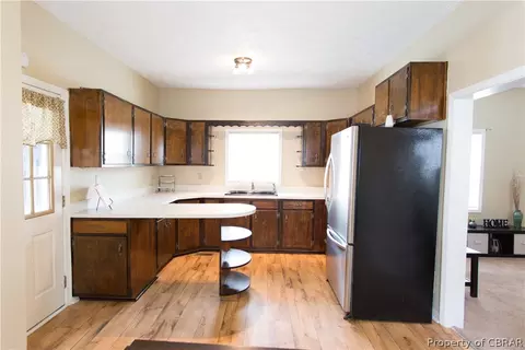 217 S Hope St, Hampton, VA 23664 photo 5