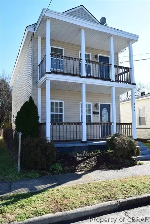 217 S Hope St, Hampton, VA 23664 photo 2