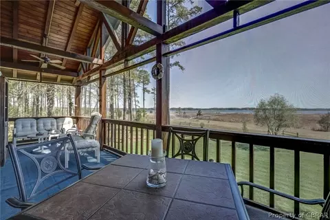 9842 Anchorage Ln, Gloucester, VA 23061 photo 47