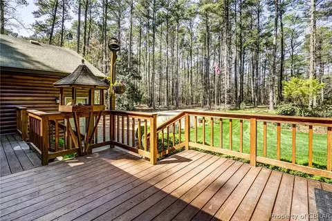 9842 Anchorage Ln, Gloucester, VA 23061 photo 17