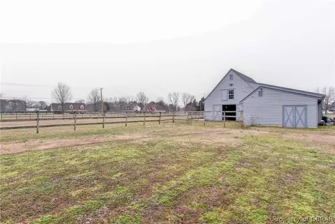 76 Oakville Rd, Hampton, VA 23669 photo 10