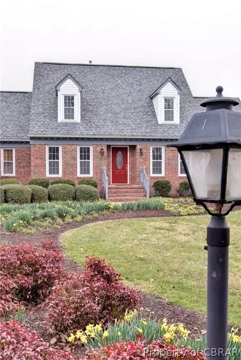 76 Oakville Rd, Hampton, VA 23669 photo 3