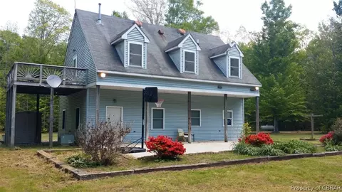 6525 Beaverdam Ln, Gloucester, VA 23061 photo 1