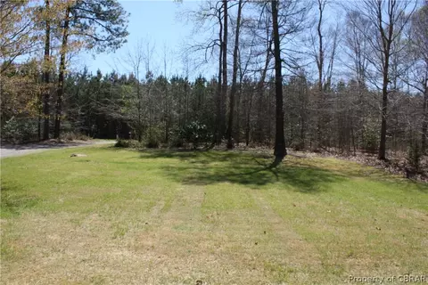 4869 Turks Ferry Rd, Gloucester, VA 23061 photo 4