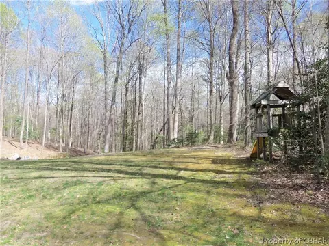 8821 Marlfield Rd, Gloucester, VA 23061 photo 25