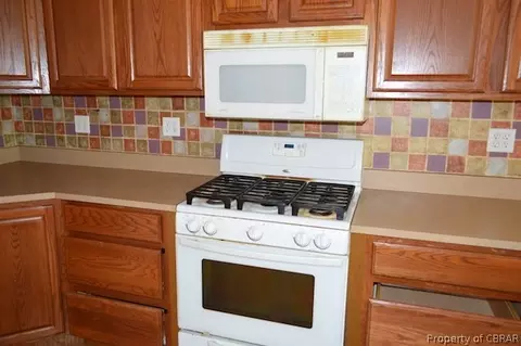 84 Clover Ln, Lancaster, VA 22503 photo 10
